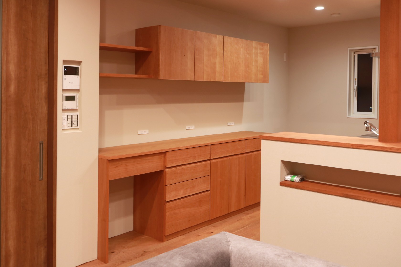 Full Order Cup Board